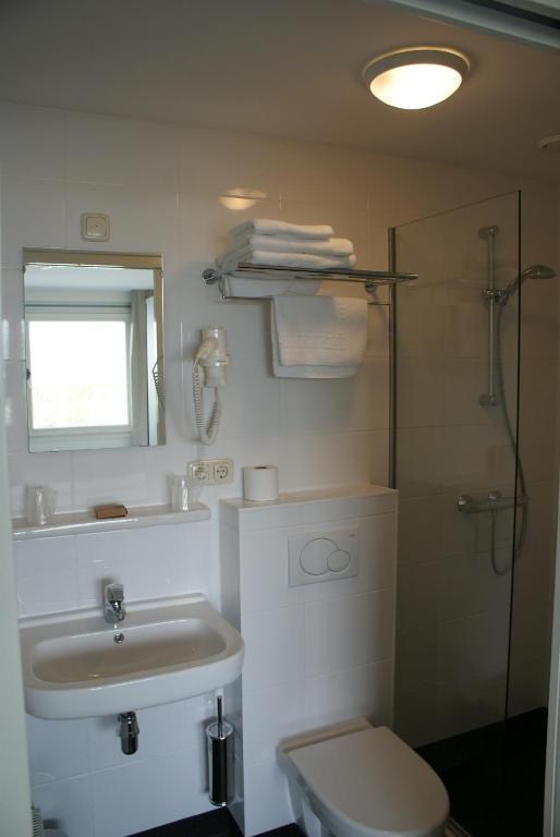 De Herbergh Van Flielant Vlieland Room photo